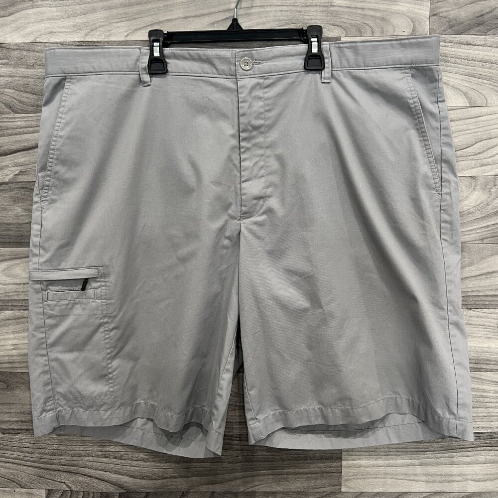 Greg Norman Shorts Mens 42 Grey Five Iron